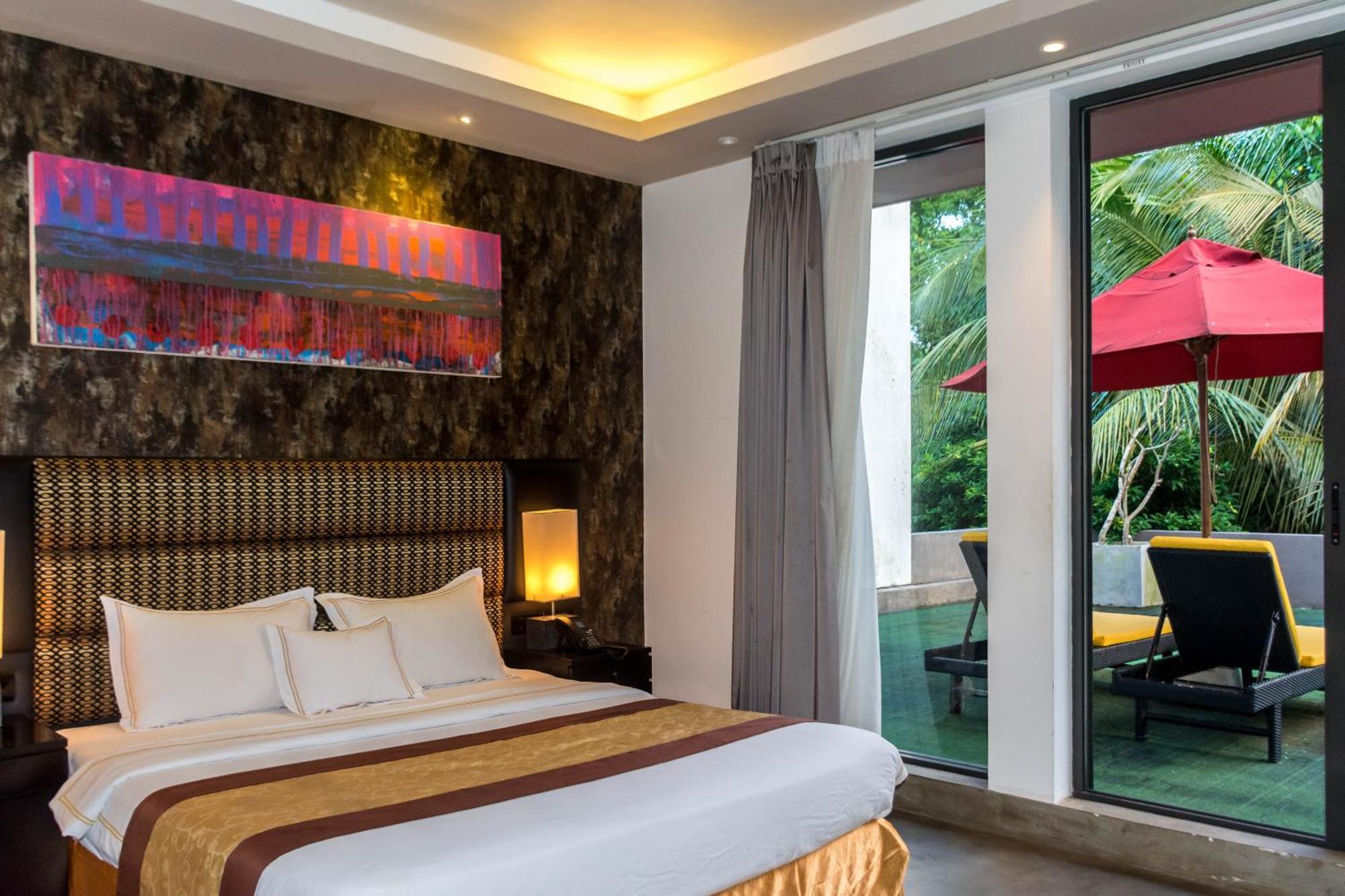 Golden Pearl Tangalle Beach Hambantota Exterior photo