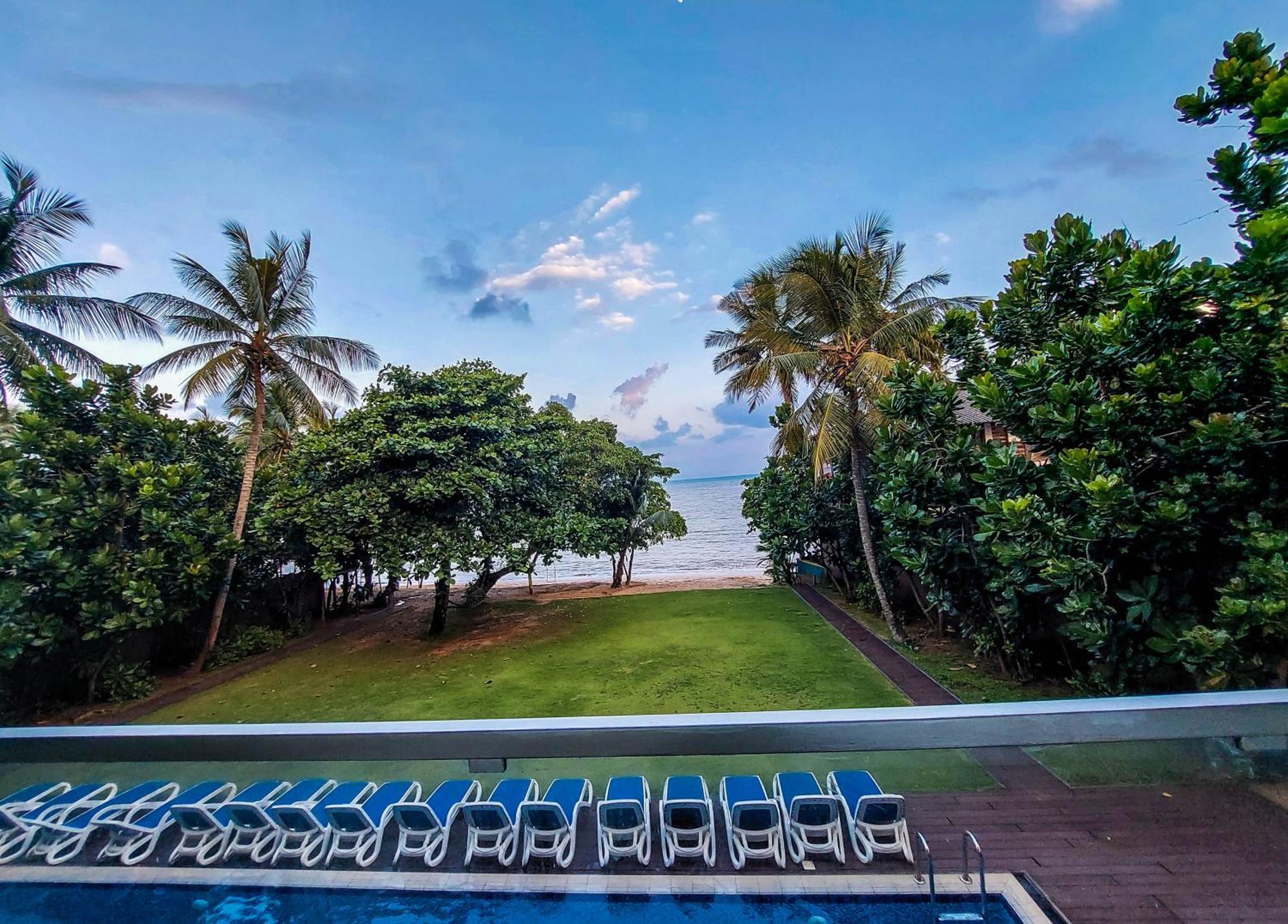 Golden Pearl Tangalle Beach Hambantota Exterior photo
